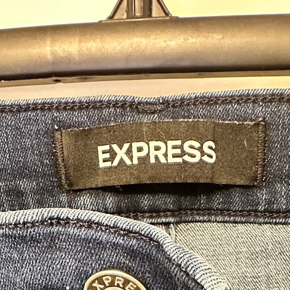 Express Denim Perfect Mid Rise Ankle Legging Jeans Size 6R Dark Wash Raw Hem - Picture 3 of 7